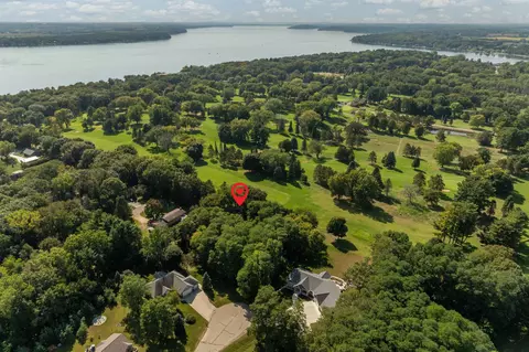 438 Bluebird Ct, Green Lake, WI 54941