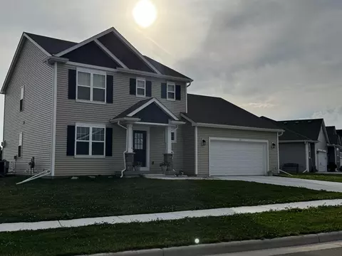 102 Mary Belle Ln, Beaver Dam, WI 53916