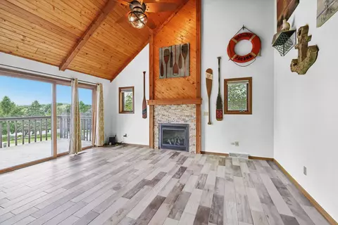 s1210 Remington Drive, La Valle, WI 53941
