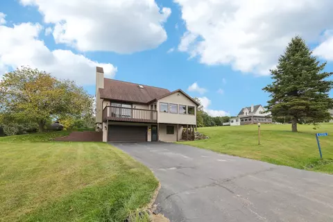 s1210 Remington Drive, La Valle, WI 53941