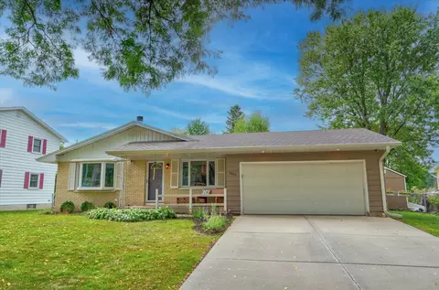 2802 Independence Ln, Madison, WI 53704