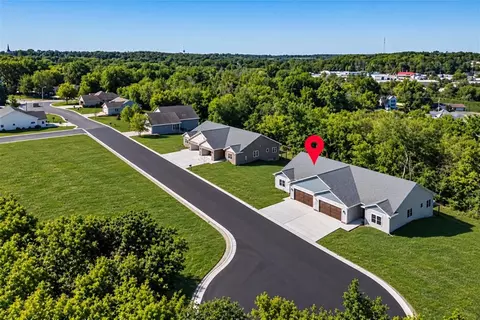754 Kensington Dr, Ripon, WI 54971
