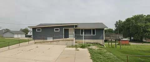 1017 17th St, Monroe, WI 53566