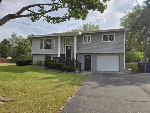 138 N Pierce St, Adams, WI 53910