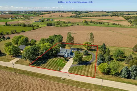 n2211 Richland Road, Monroe, WI 53566