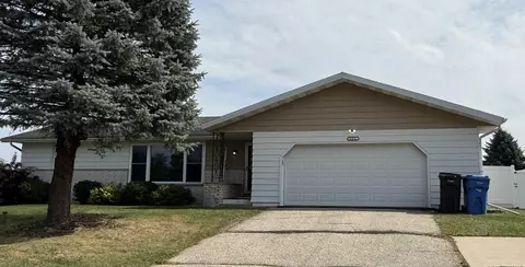 321 N 8th St, Mount Horeb, WI 53572