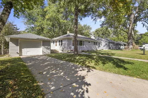 5503 Flamingo Rd, Monona, WI 53716