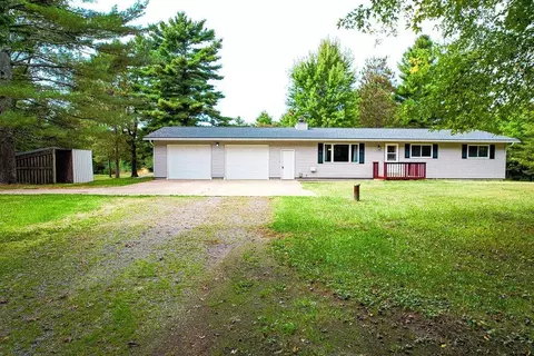 w1040 Crampton Road, Warrens, WI 54666