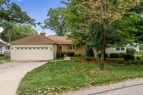 2541 E Ridge Rd, Beloit, WI 53511