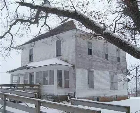 21133 County Road A, Tomah, WI 54660