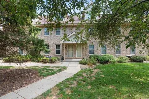 2109 Canterbury Rd, Madison, WI 53711