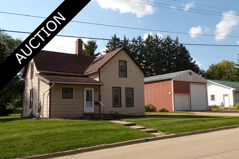 380 May St, Platteville, WI 53818