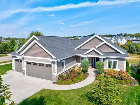 2429 Genevieve Way, Waunakee, WI 53597