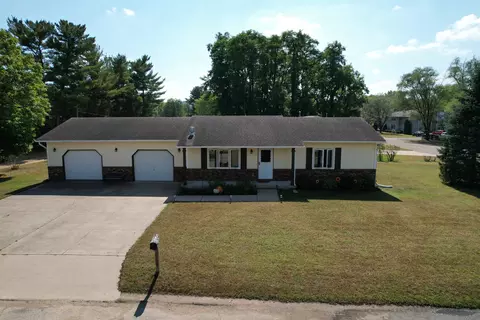 325 W Pine St, Muscoda, WI 53573