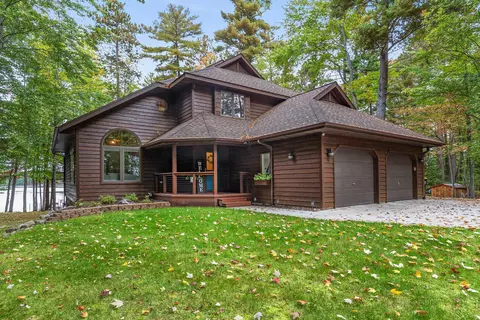 5424 Manor Rd, Rhinelander, WI 54501