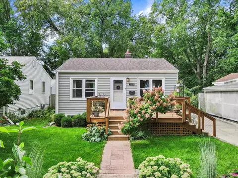 3413 Hargrove St, Madison, WI 53714