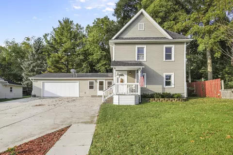 307 Prairie St, Lodi, WI 53555