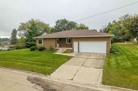 1301 4th St, New Glarus, WI 53574