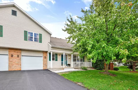 1171 School St, Sun Prairie, WI 53590