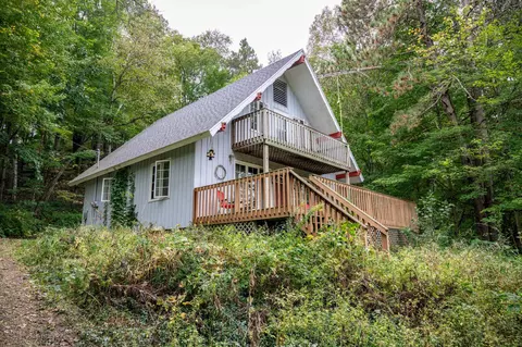 w8661 Suldal Road, Mauston, WI 53948