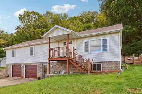 406 Alvin St, Blanchardville, WI 53516
