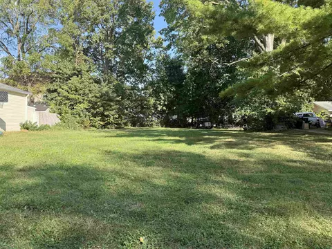 845 Harrison Ave, Beloit, WI 53511 photo 2