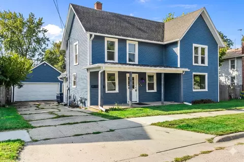 809 Rockport Rd, Janesville, WI 53545