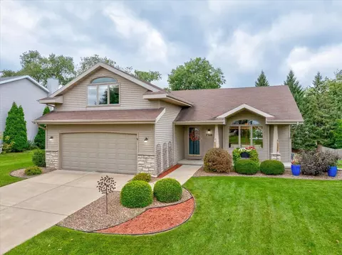 7322 Blue Maple Trl, Madison, WI 53719