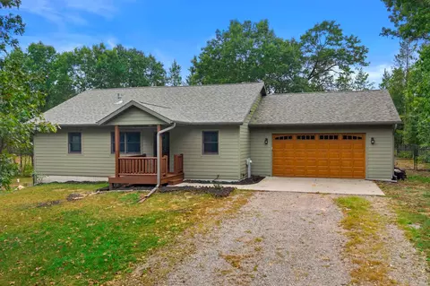 1326 Apache Cir, Nekoosa, WI 54457