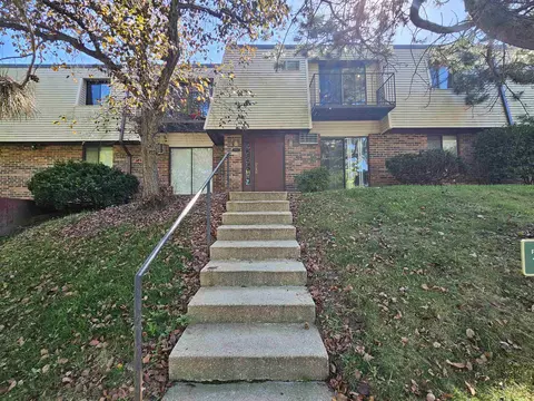 1501 Martin St #8, Madison, WI 53713