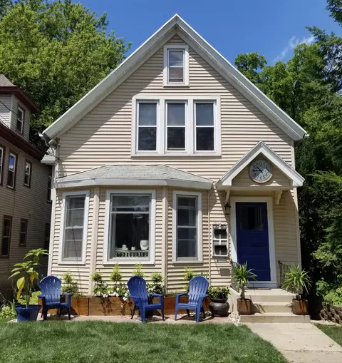 1046 E Gorham St, Madison, WI 53703 photo 1