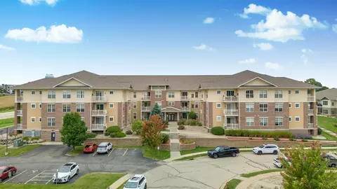 5831 Lupine Ln #109, Madison, WI 53718