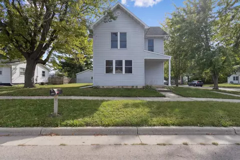 1521 Ravine St, Janesville, WI 53548