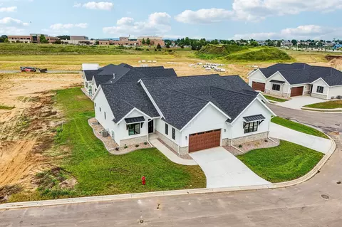 2408 Bluestem Xing #LOT 19, Prairie Du Sac, WI 53578