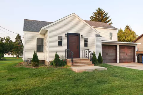 507 Janesville St, Oregon, WI 53575