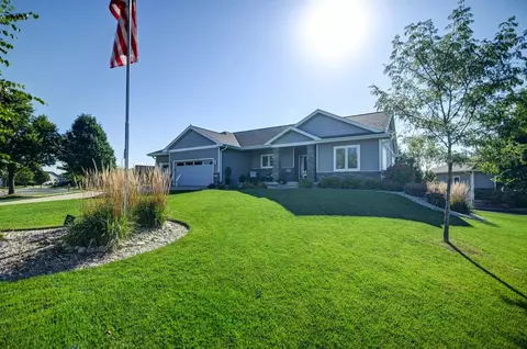 1339 Heritage Ln, Sun Prairie, WI 53590