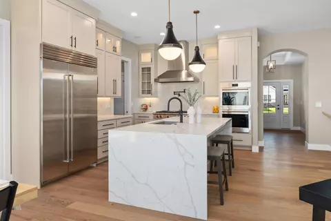 821 Westbridge Trl, Waunakee, WI 53597