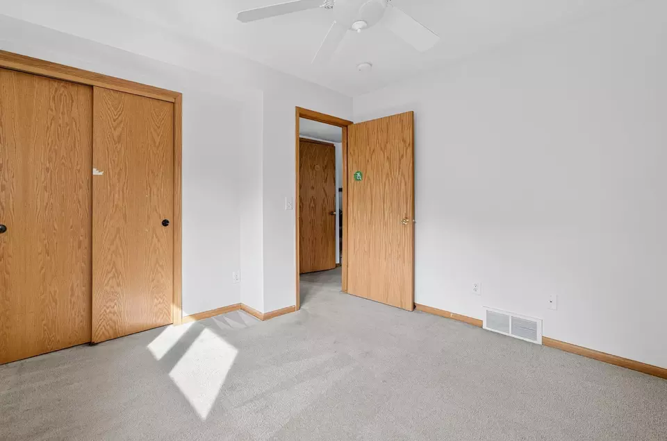 Bedroom - 1077 Gas Light Dr, Sun Prairie, WI 53590 photo 6 of 6