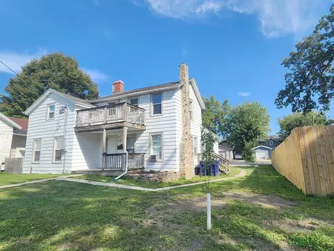 118 N Terrace St, Janesville, WI 53548