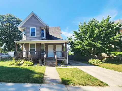 455 N Terrace St #100, Janesville, WI 53548