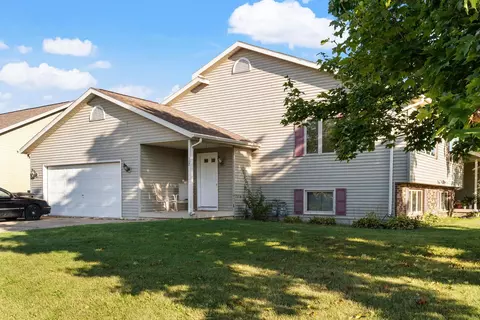 507-707 Bayfield Dr, Jefferson, WI 53549