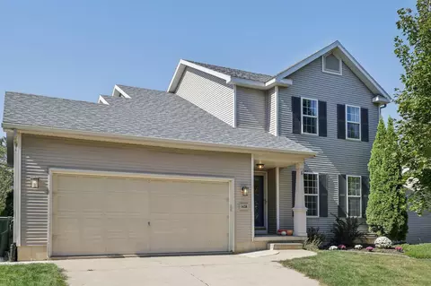 1438 Dayflower Dr, Madison, WI 53719