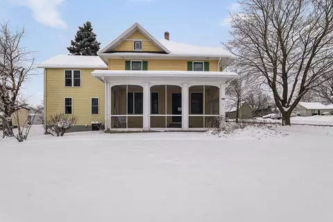 701 N Center St, Beaver Dam, WI 53916