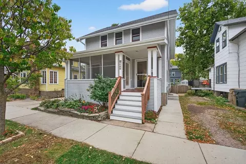 1141 Elizabeth St, Madison, WI 53703