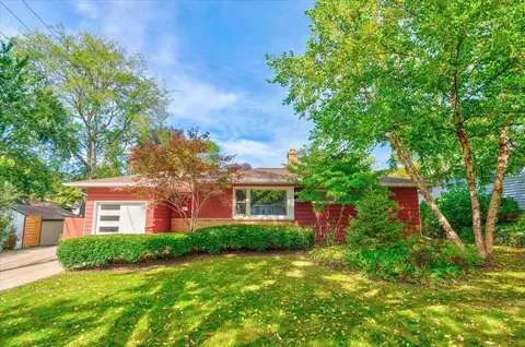5018 Holiday Dr, Madison, WI 53705