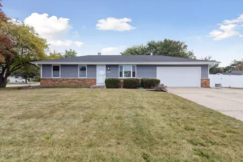 2305 S Arch St, Janesville, WI 53546