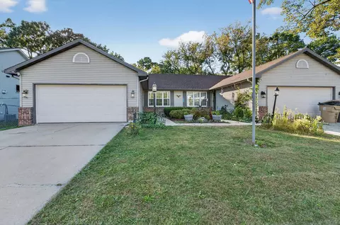 1010 N Thompson Dr, Madison, WI 53704
