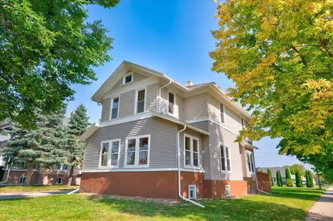 423 Fargo St, Lake Mills, WI 53551