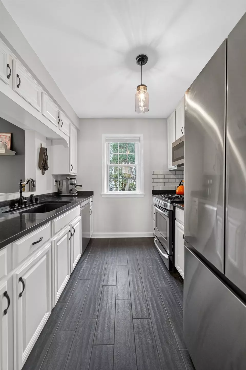 Kitchen - 460 Glenway St, Madison, WI 53711 photo 1 of 4
