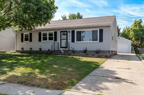 2012 Pioneer Dr, Beloit, WI 53511